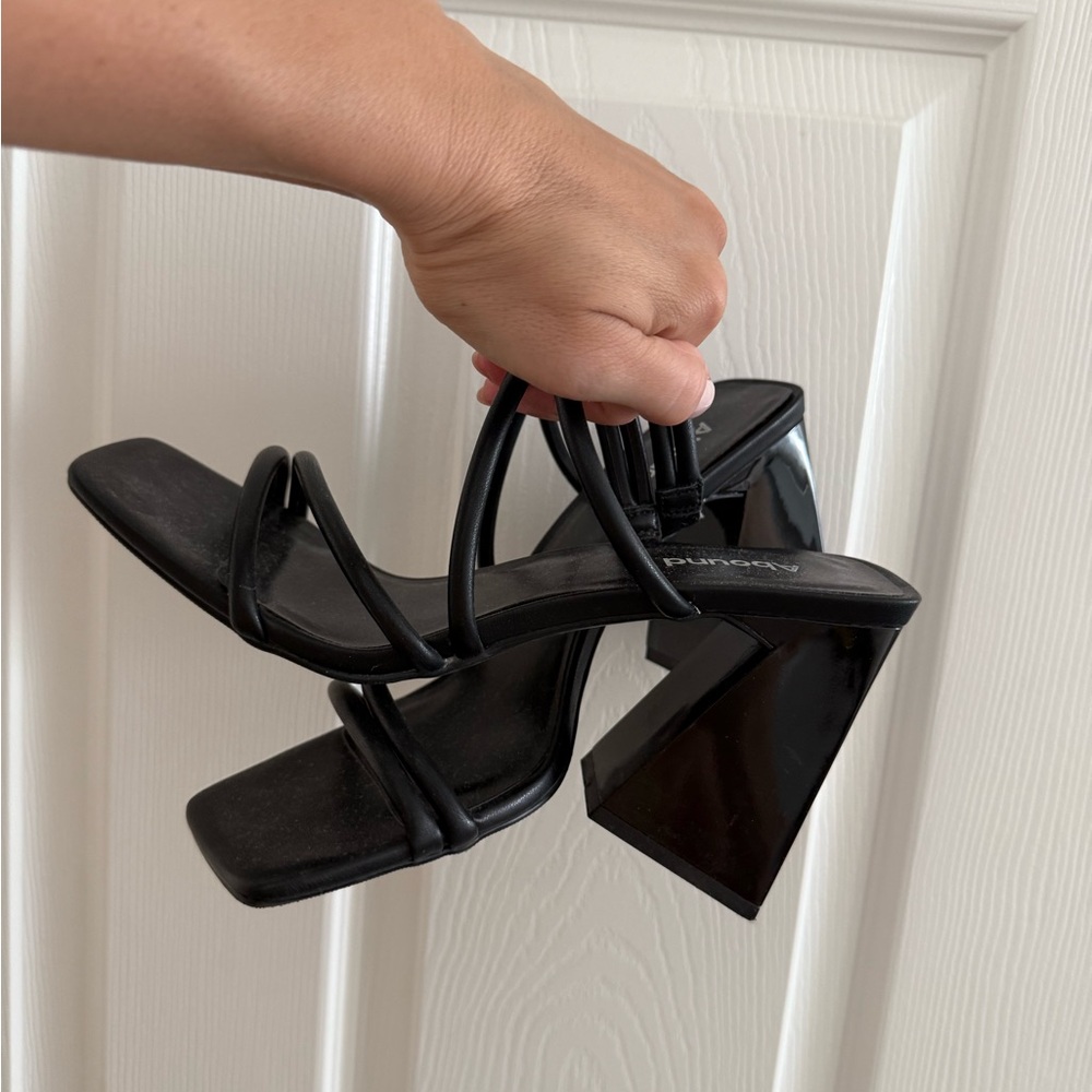 Abound Black Elegant Heels